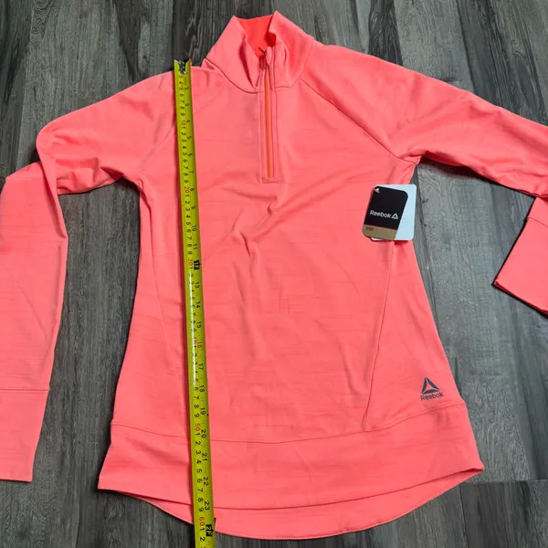 Reebok Women's Neon Coral Sweatshirt - Image 8