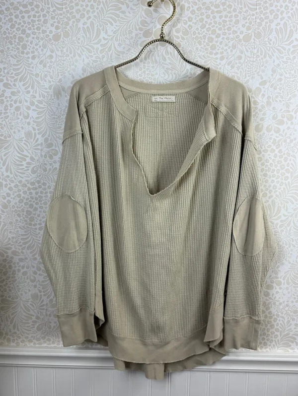 We The Free Beige Oversized Owen Thermal V-Neck Long Sleeve Top - Size - Medium - Image 2