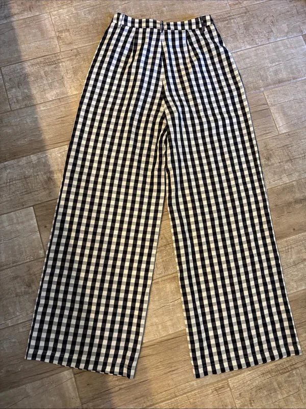 Commense Black And White Plaid Wide Leg Trousers - Image 2