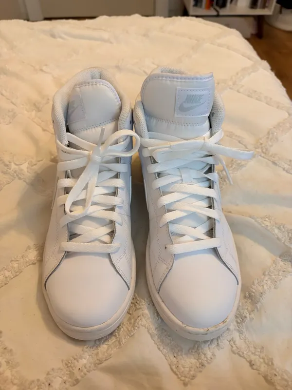 Nike Shoes Women’s - Image 3
