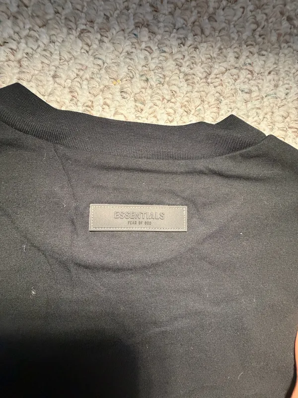 Fear of God Essentials Men’s T-Shirt Oversized - Image 3
