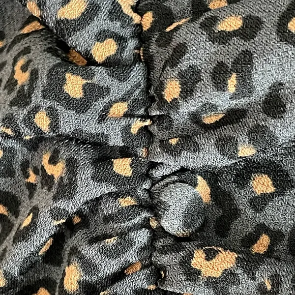 Express Leopard Print Ruched Babydoll Top Size Medium - Image 6