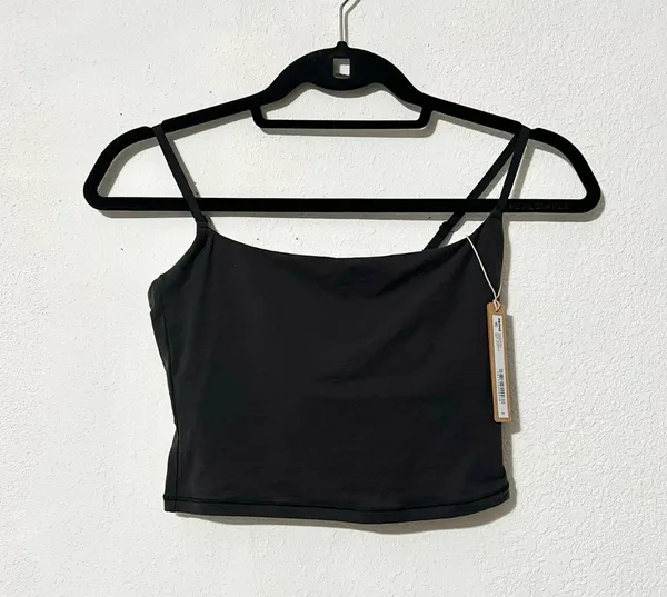 FITS EVERYBODY CROPPED CAMI - Image 4