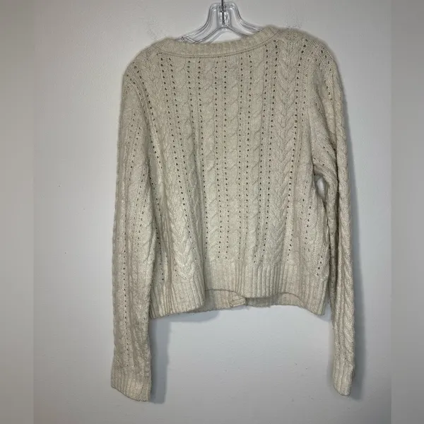 American Eagle Cream Cable Knit‎ Sweater Cottage Peasant Soft Boho sz L - Image 2