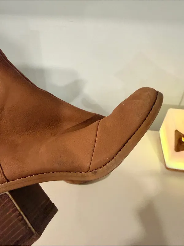 TOMS Tan Leather Block Heel Ankle Boot - Image 7