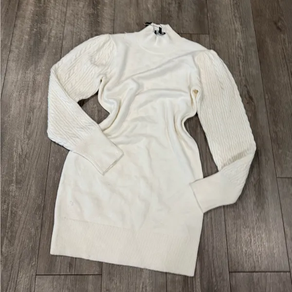 Steve Madden White Long Sleeve Sweater Dress - Image 7