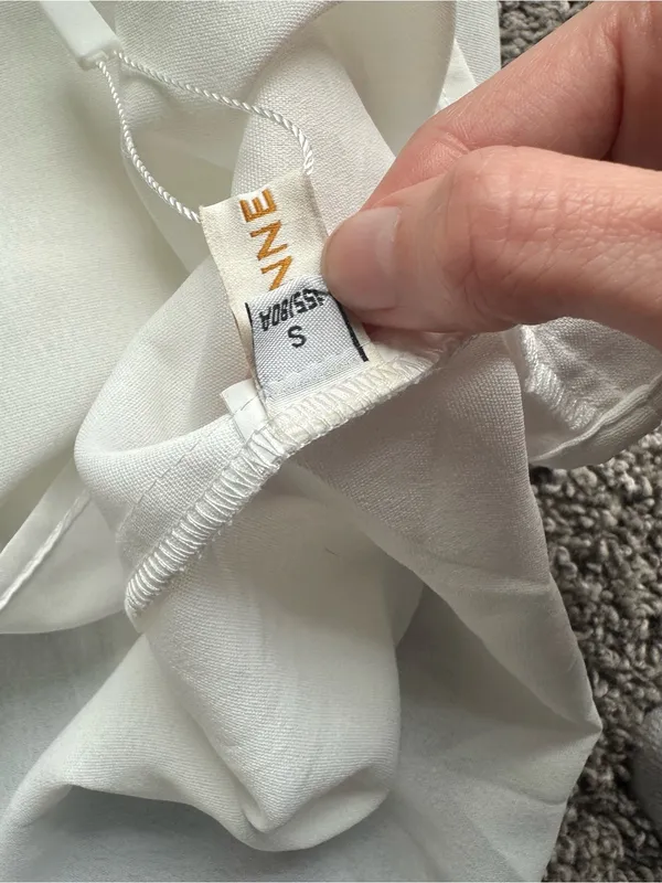 Women's White Square - Image 5