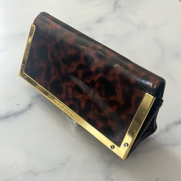 Tory Burch Tortoise Gold Tone Sunglasses Case - Image 8