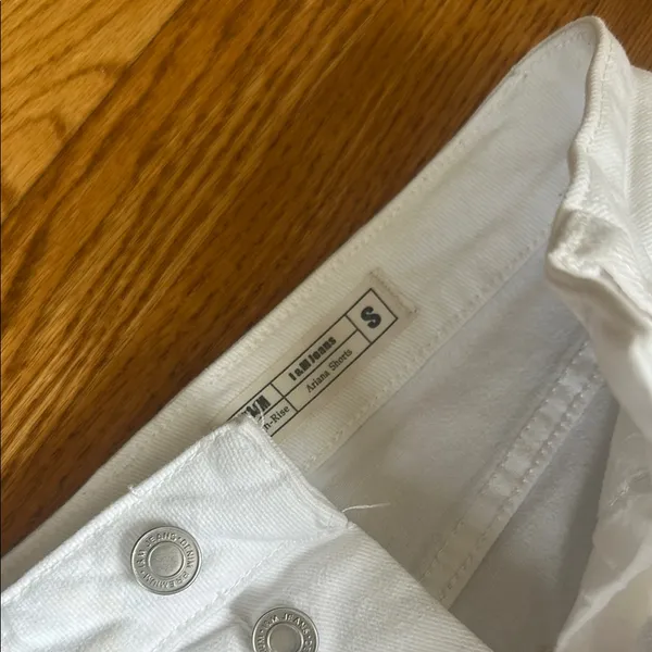 H&M Classic White Jean Shorts - Image 2