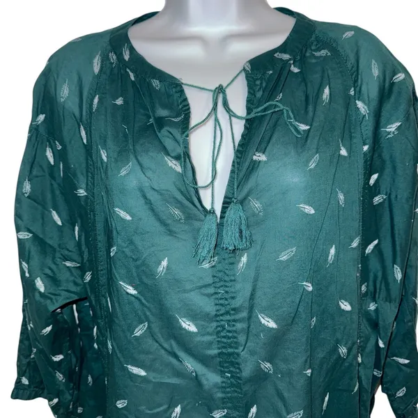 MADEWELL Green Fall Feather Print Tassel Tie Neck 3/4 Sleeve Blouse Small‎ - Image 3