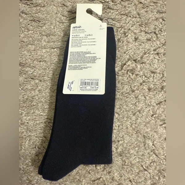 Aerie Black New York NYC Block Letter Graphic Real Soft® Crew Socks - Image 4