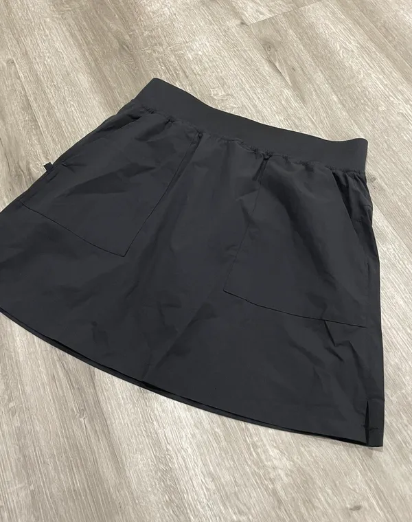 Black Active Skirt Size M - Image 2