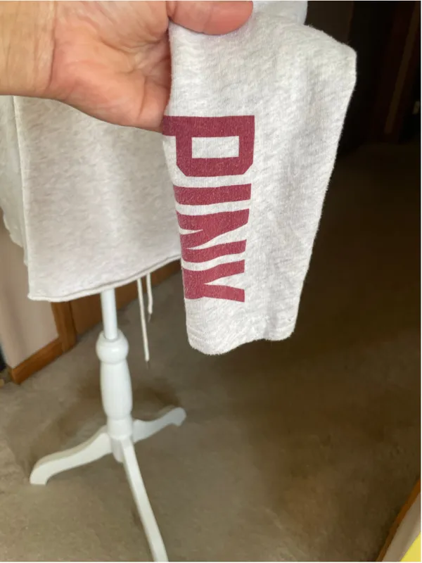 Women's Victoria's Secret PINK Indiana Hoosiers Hoodie Grey Size S - Image 2