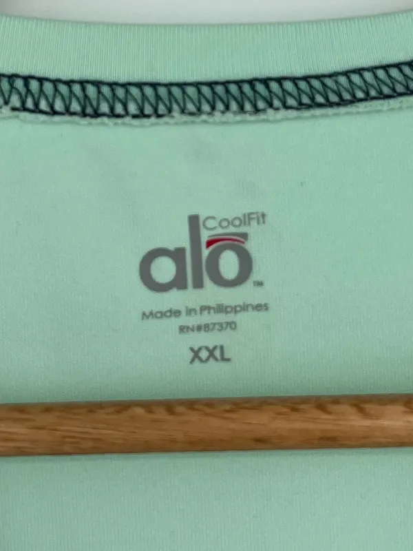 Alo Yoga Cool Fit Short Sleeve Athletic Shirt Women’s Size XXL in Pastel Green - Image 2