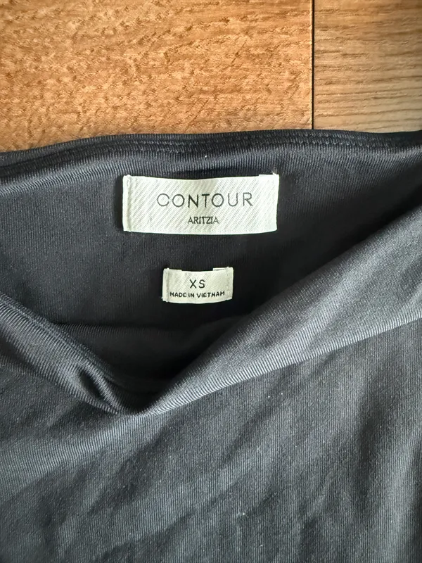 Aritzia Contour Bodysuit - Image 4