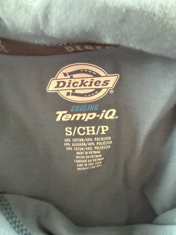 Dickies Performance Cooling Temp I.Q. light blue long sleeve hooded shirt Small - Image 8
