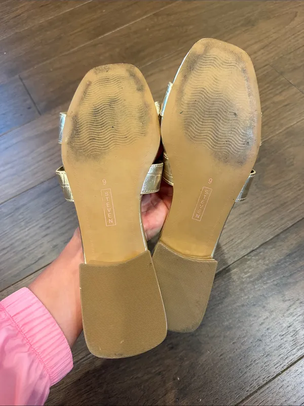 Seven NYC Metallic Gold Harlien Slide Sandal Size 9 - C30-116 - Image 3