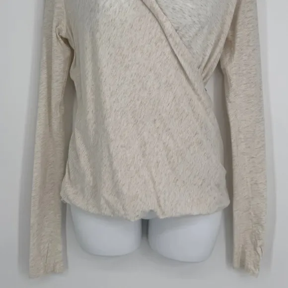 Lululemon Radiant Long Sleeve‎ Wrap Top Size 2 Heathered Beige Thumbholes Active - Image 4
