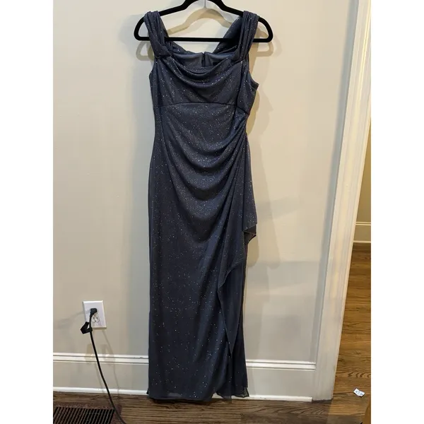 Alex Evenings Cold-Shoulder Draped Metallic Gown - Smoke Size 6 Sparkle - Image 5