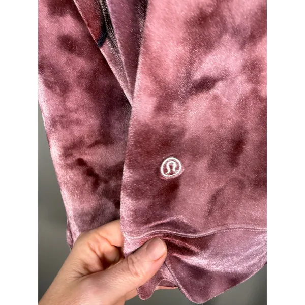 Lululemon Velour Warm Down Crew Cassis Tie Dye Cropped Sweatshirt‎ 12 - Image 6