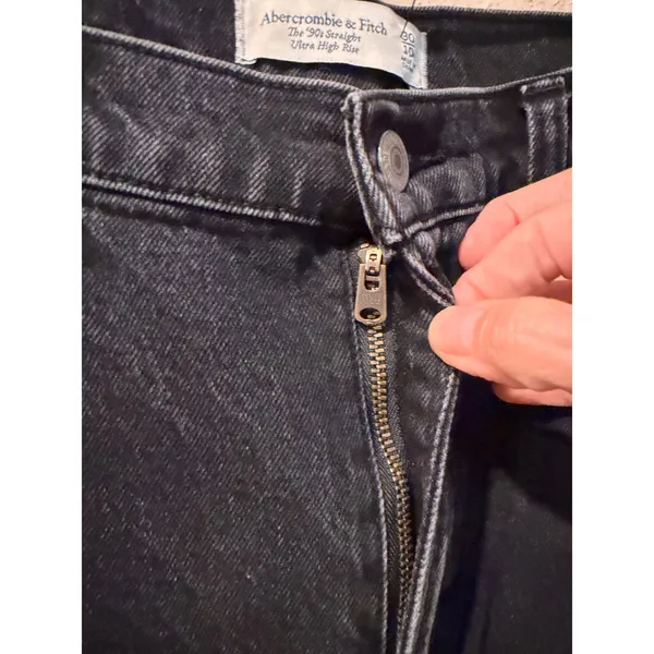 Abercrombie & Fitch Womens Jeans 30/10 Black '90s Straight Ultra High Rise Denim - Image 4