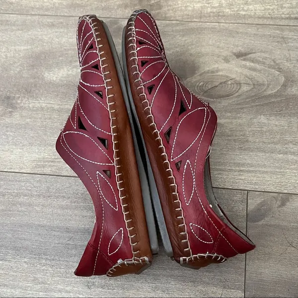 Pikolinos‎ Jerez Floral Leather Cut-Out Detail Moccasin Loafers Red 37 (7) - Image 5