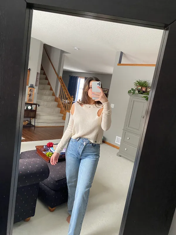 Signature 8 Boutique Sweater - Image 3