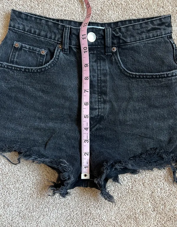 ZARA Black High Rise Distressed Cheeky Denim Shorts Size 2 - Image 5
