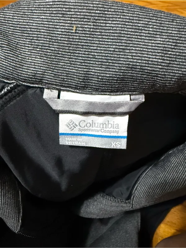 Columbia Vest size xs - Image 3