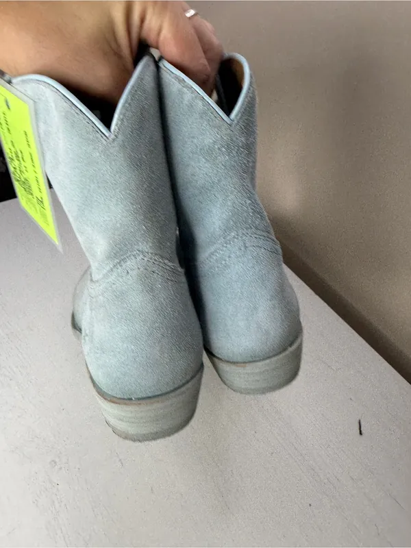Frye Billy Short Baby Blue Suede Leather Western Boots Size 6 - Image 12