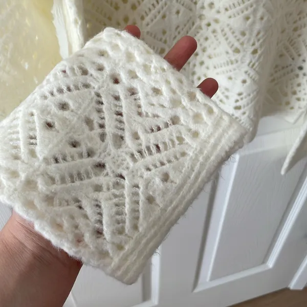 Universal Threads openwork sweater - Image 5