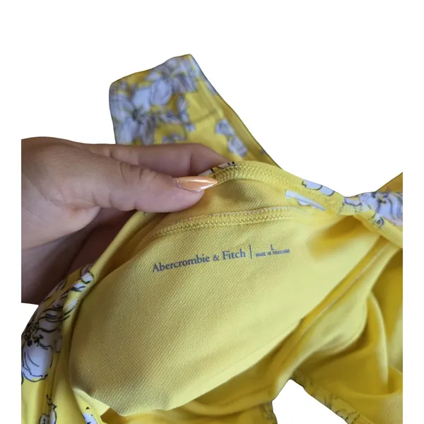 Abercrombie & Fitch Yellow Floral One Piece Halter Swimsuit Size:‎ L - Image 6