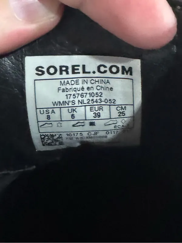 Women’s Sorel Waterproof Gray Chunky Suede Chelsea Ankle Booties Size 8 - Image 7