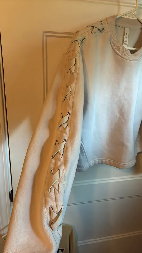 Lululemon crop crew sweatshirt - Image 3