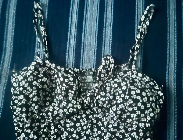 Women's Floral Jumpsuit - Size M - Image 3