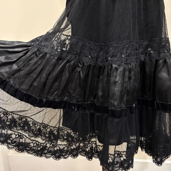 Y2K Two of Us Black Strapless Lace Velvet Tiered Midi Dress Fairy Whimsigoth L - Image 5