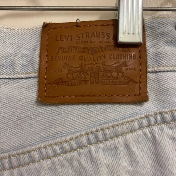 Levi’s Levis Womens Lt Blue Wash Denim Jeans 27 Ribcage Straight Ankle Distress - Image 8