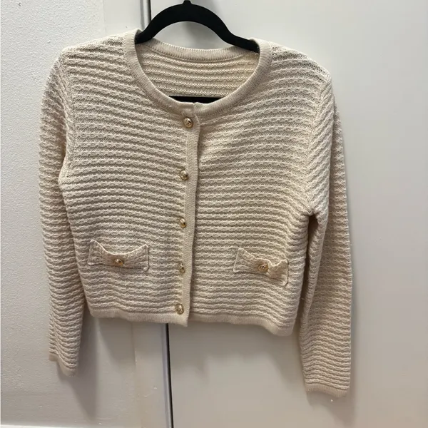 Elegant Cream Button-Up Women's Sweater - Image 6