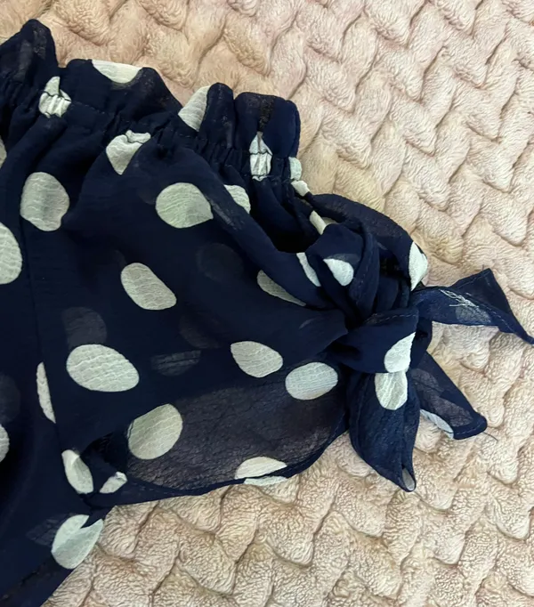 cute navy & white polka dot sheer top 💙🤍 Blue - Image 2