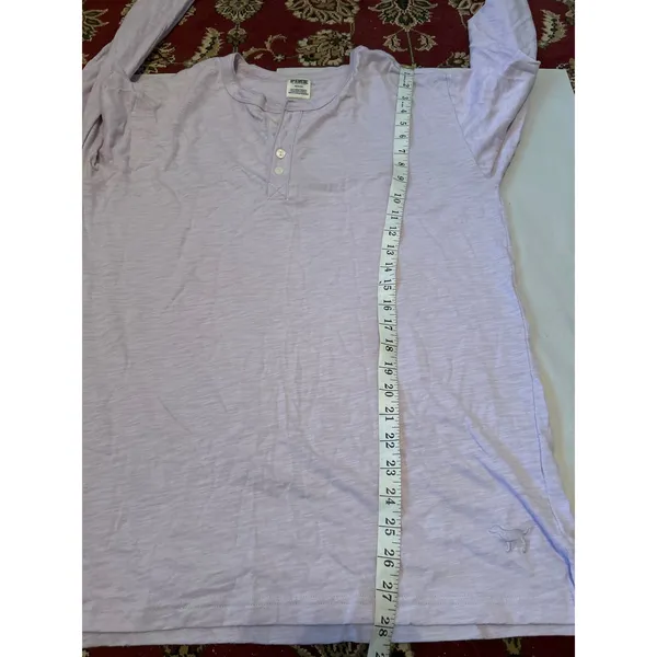 Victoria's Secret PINK Long Sleeve Henley T-Shirt Purple Dog Logo Size‎ M Y2K - Image 6
