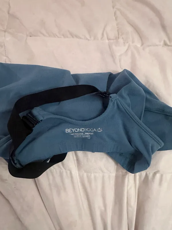 Beyond Yoga turquoise blue athletic tank top - Image 3