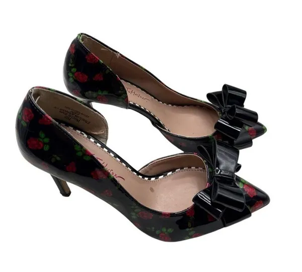 Betsey Johnson Size 6 Floral Pointed-Toe Heels W/ Bow Access Black/Red - Image 2