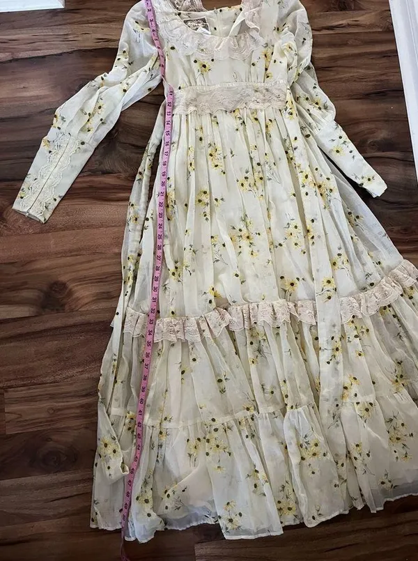 1970s By Jessica - Rare “daisy” print dress, Size 5 Made In USA. vinta - Image 7