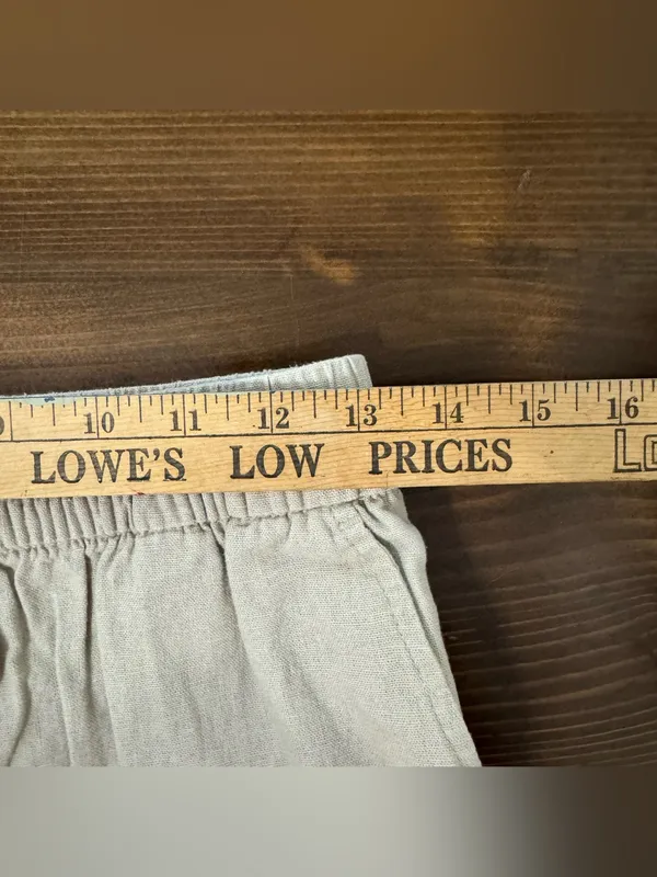 Old navy linen blend shorts. XS - Image 3