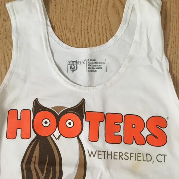 B62 Hooters Girl Worn Vintage Uniform Tank from Wethersfield Connecticut Size Xs - Image 4