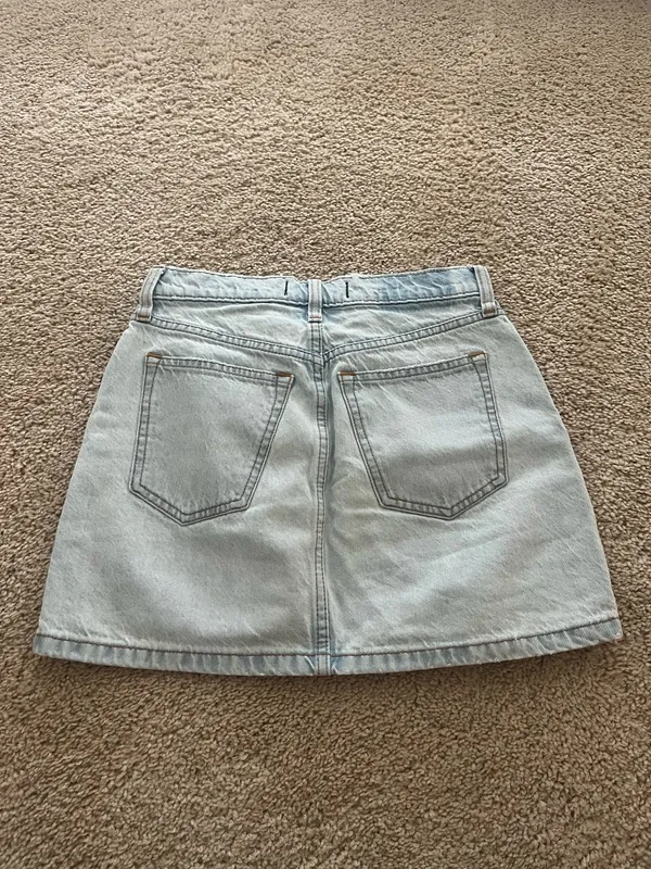 Abercrombie & Fitch denim mini skirt - Image 2