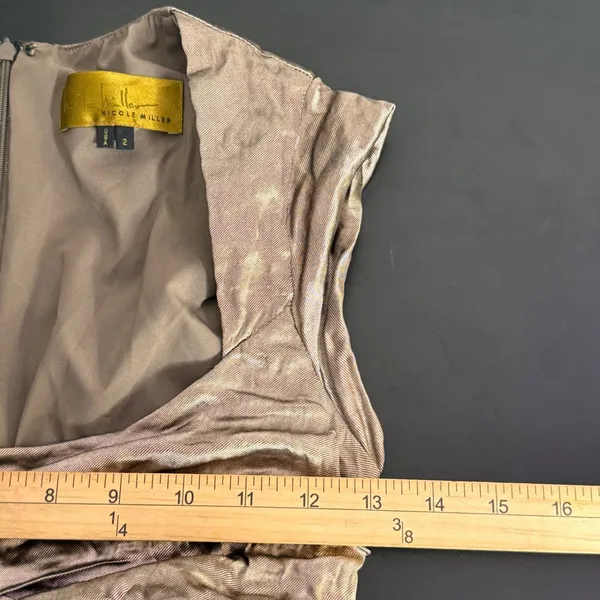 Nicole Miller Ruched Crinkle Metallic Bodycon Dress Size 2 y2k Cocktail‎ Party - Image 10