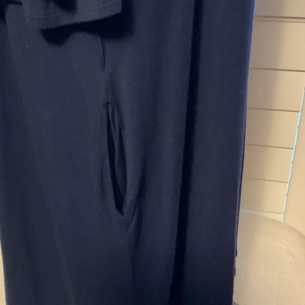 Chic Navy Cold Shoulder Dress Blue Size XL - Image 3