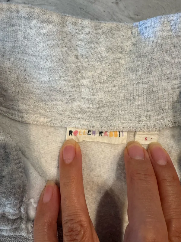 Roller Rabbit Sweatshirt - Image 3