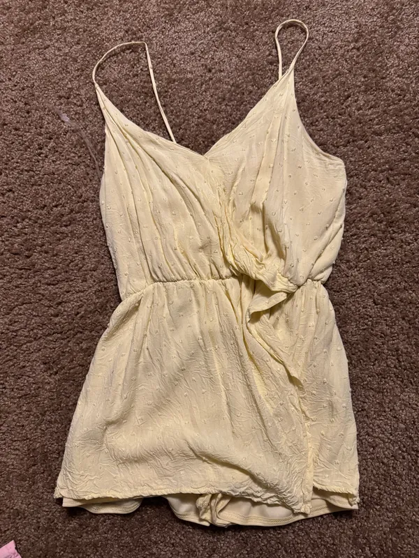 Yellow altard state romper  - Image 4